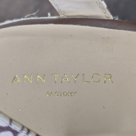 Ann Taylor Factory Espadrille Giraffe Print Wedges Women's Size 8M - Picture 6 of 10